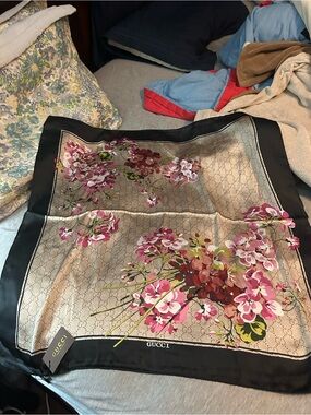 Gucci Black-Trim Silk Scarf with Pink Floral Bouquet on Beige GG Print